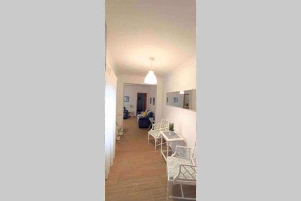 Céntrico apartamento con terraza, parking y WIFI Ronda Exterior foto